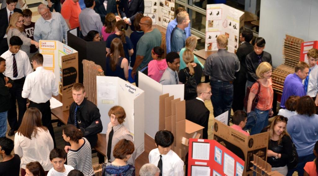 cardboardchairs2016