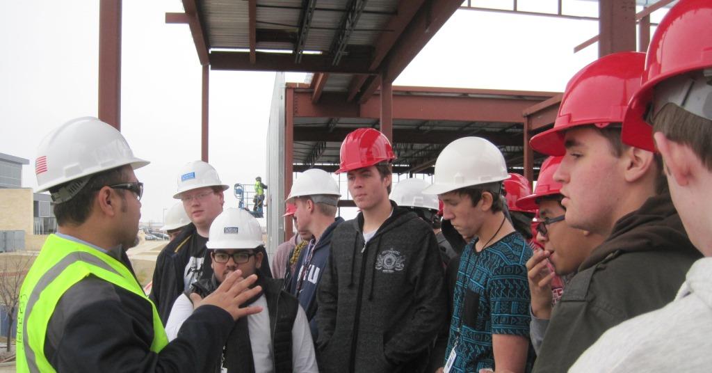 Students Tour CTEC Expansion